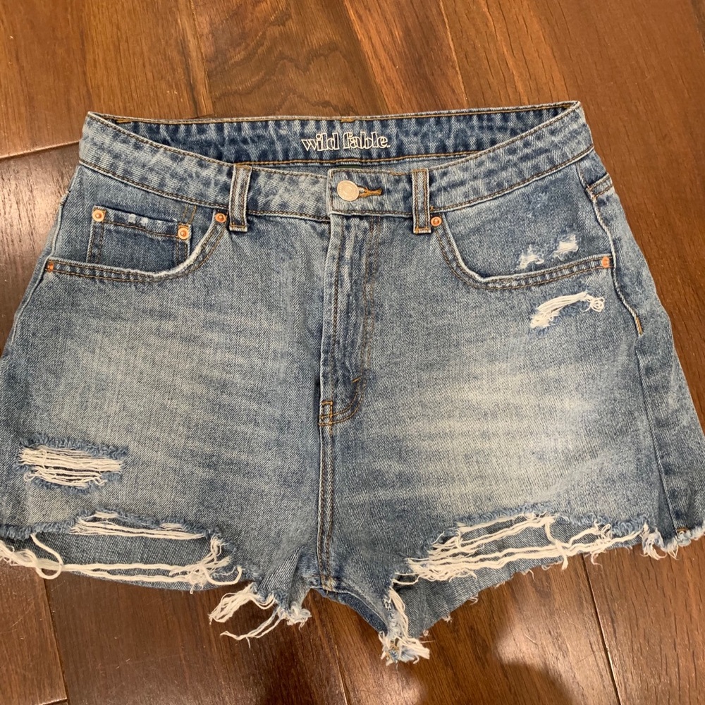 ***Wild Fable High-Rise Jean Shorts💞 (size 8)